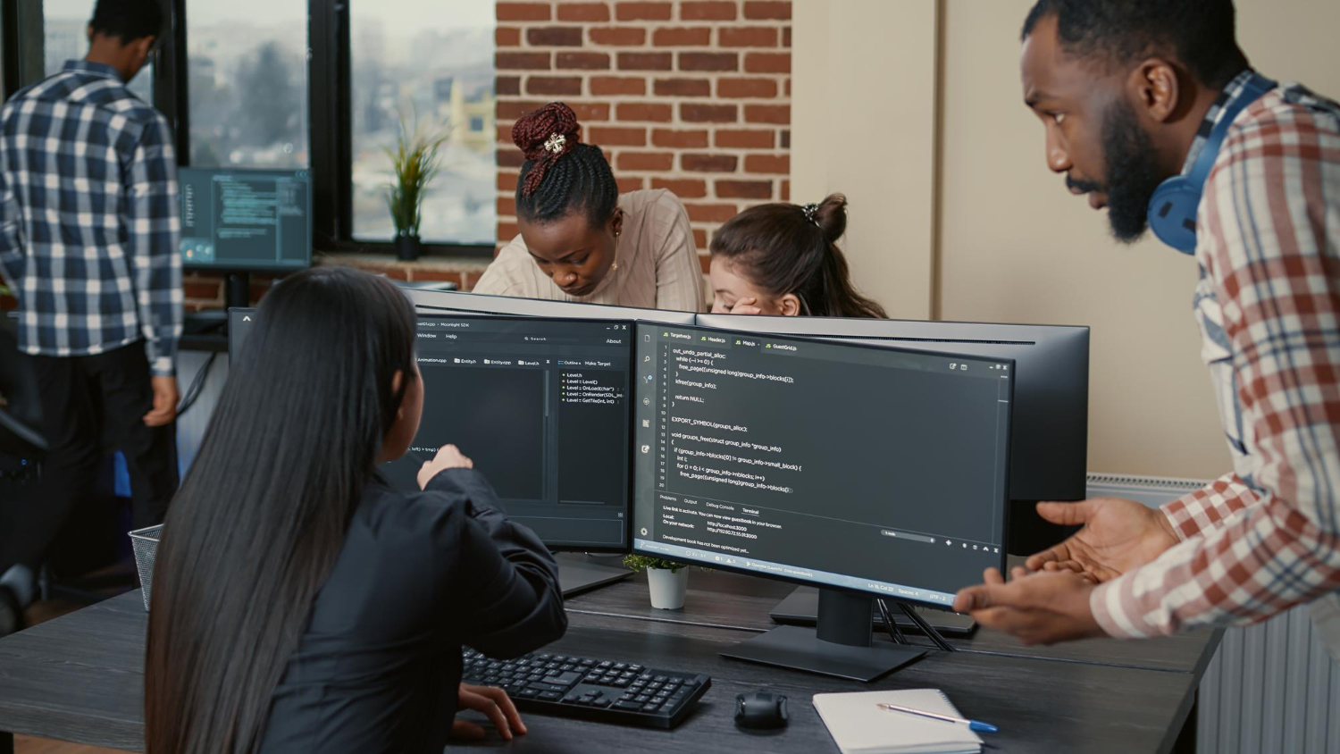 mixed-programers-team-working-group-project-multiple-screens-showing-running-code-it-startup-office-coder-pointing-pencil-computer-screen-with-software-compiling-code